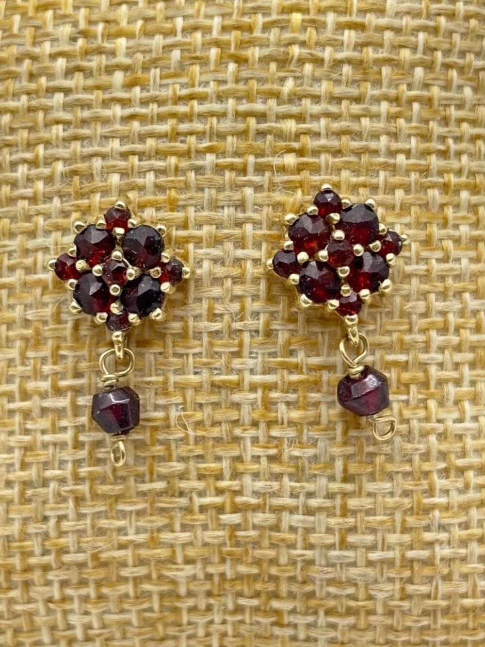 VTG Bohemian 10K Gold & Red Garnet Floral Cluster Dangle Pierced Earrings Signed